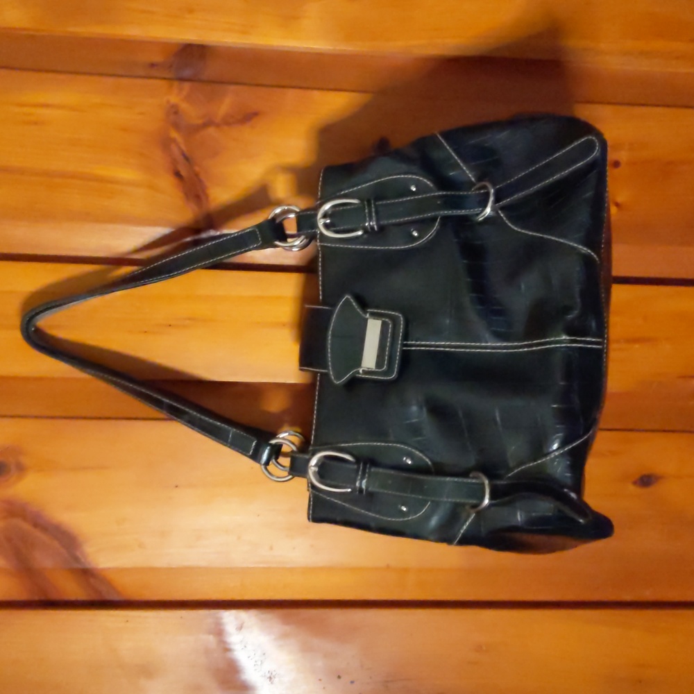 CRAZY HORSE* by Liz Claiborne faux Croc bag w a ton of room inside pkts galore